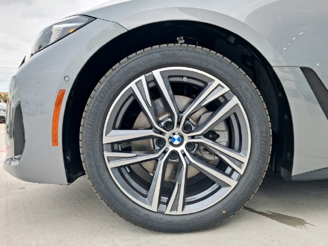 New 2026 BMW 430i w/ Premium Package RWD image 29