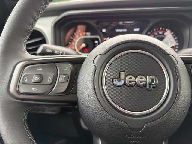 New 2026 Jeep Gladiator Sport AWD/4WD image 23