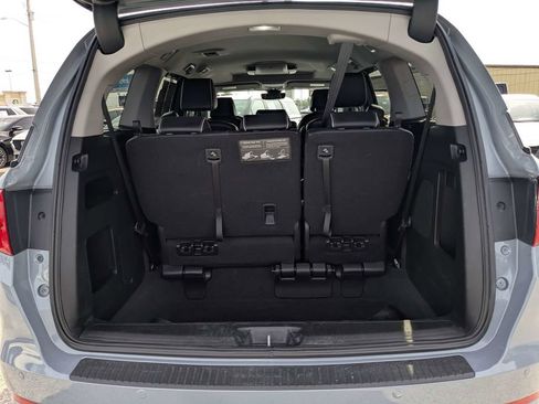 Used 2024 Honda Odyssey Elite image 12