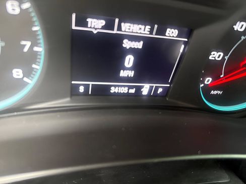 Used 2023 Chevrolet Equinox LS FWD image 24