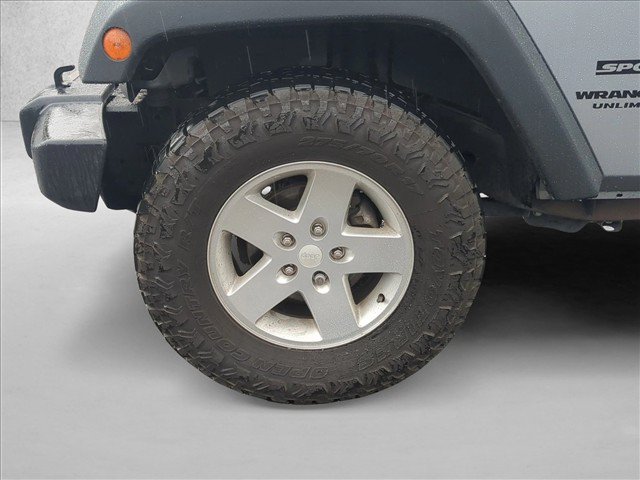 Used 2014 Jeep Wrangler Unlimited Sport w/ Quick Order Package 24S AWD/4WD image 21
