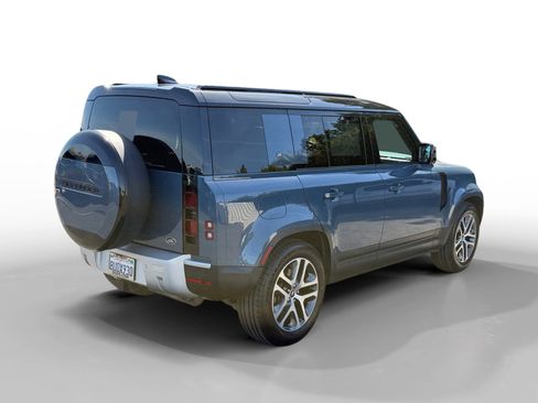 Used 2020 Land Rover Defender 110 HSE AWD/4WD image 5