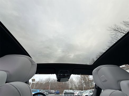 Used 2024 Cadillac Lyriq Luxury w/ LPO, Floor Liner Package image 16