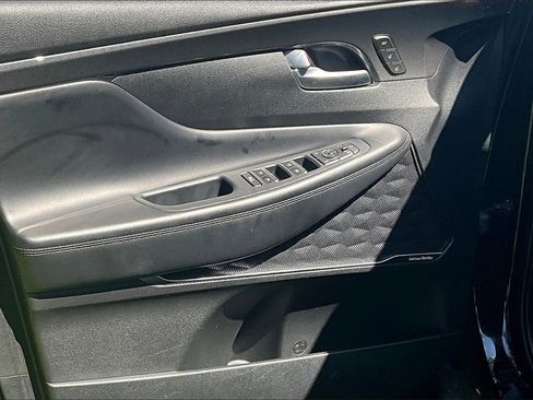 Used 2023 Hyundai Santa Fe Limited image 2