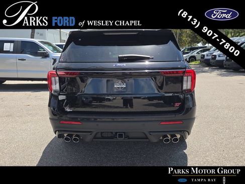 Certified 2025 Ford Explorer ST w/ Sun And Sound Package AWD/4WD image 5