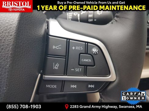 Used 2023 Toyota Highlander XLE AWD/4WD image 32