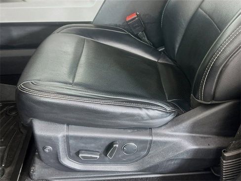 Used 2018 Ford F250 Lariat w/ Chrome Package image 20