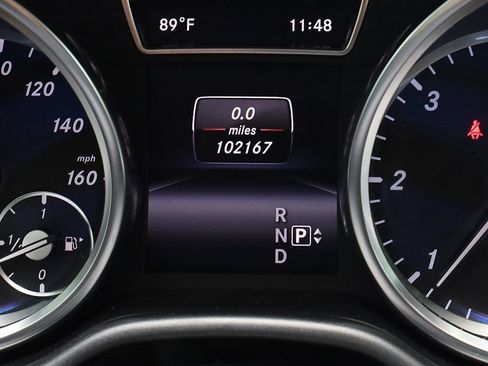 Used 2015 Mercedes-Benz ML 250 BlueTEC 4MATIC image 12