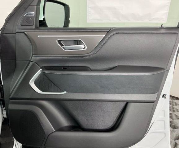 Certified 2026 INFINITI QX80 Luxe RWD image 28