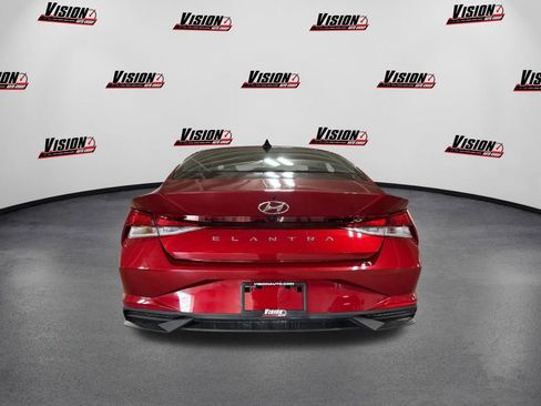 Used 2023 Hyundai Elantra SEL w/ Convenience Package image 6