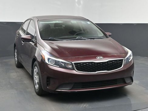 Used 2018 Kia Forte LX image 21