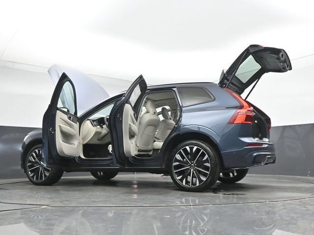 New 2026 Volvo XC60 B5 Ultra w/ Protection Package Premier AWD/4WD image 57