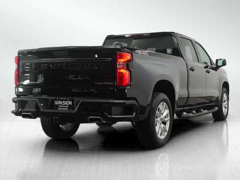 Used 2021 Chevrolet Silverado 1500 Custom w/ Safety Confidence Package image 5