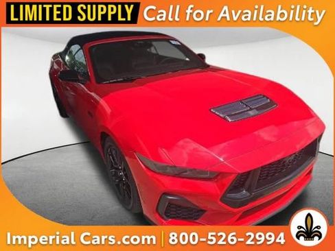 Used 2025 Ford Mustang GT Premium RWD image 1