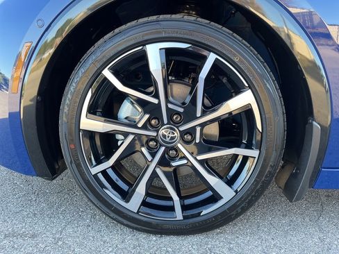 New 2026 Toyota Prius Plug-In Hybrid image 15