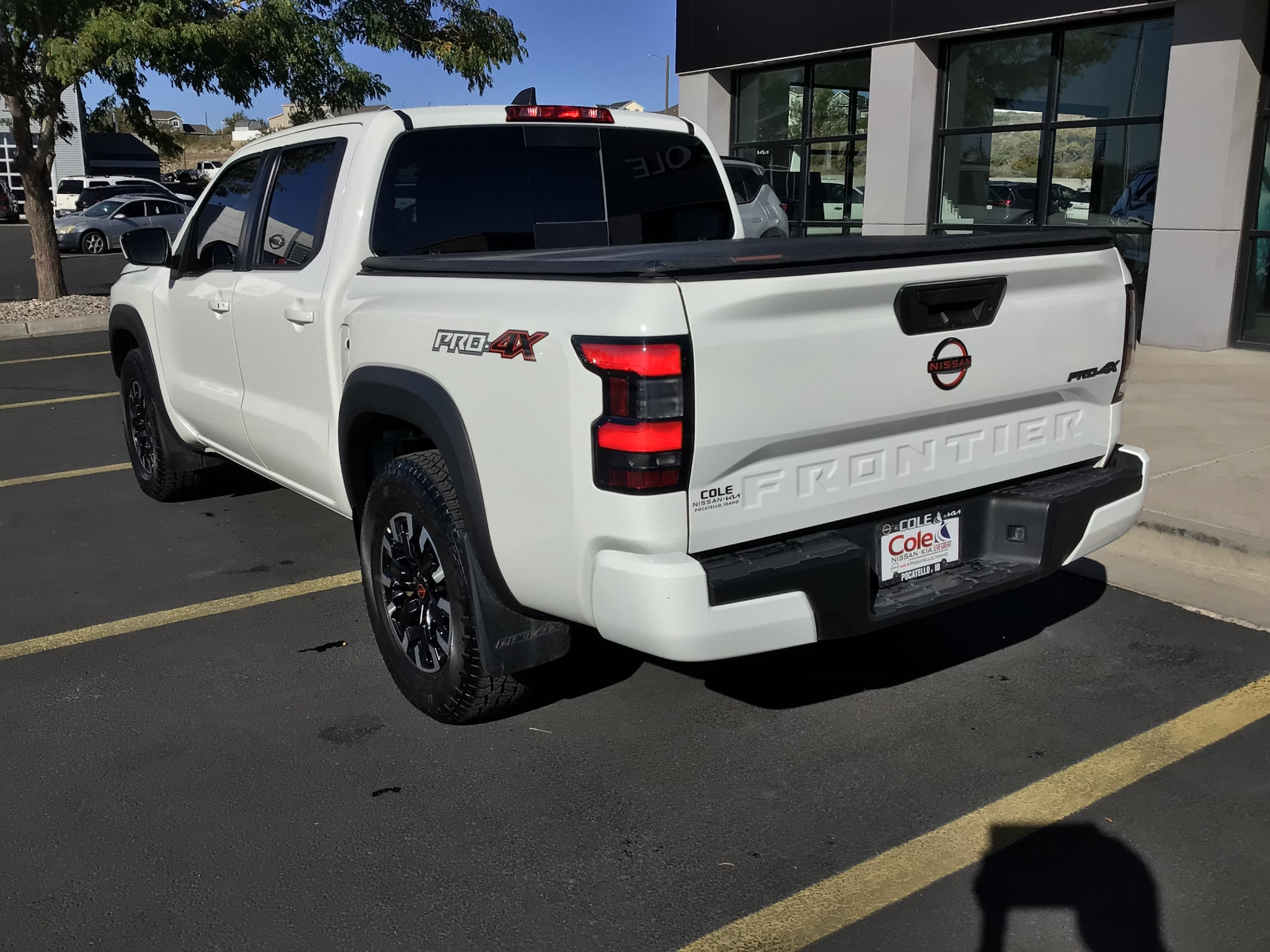 Used 2024 Nissan Frontier PRO-4X w/ Off-Road Protection Package AWD/4WD image 4