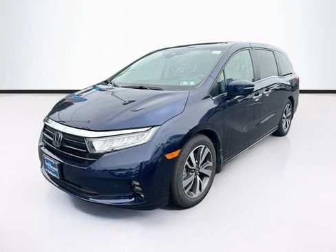 Used 2023 Honda Odyssey Touring image 3