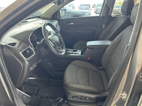 Used 2018 Chevrolet Equinox LT FWD image 21