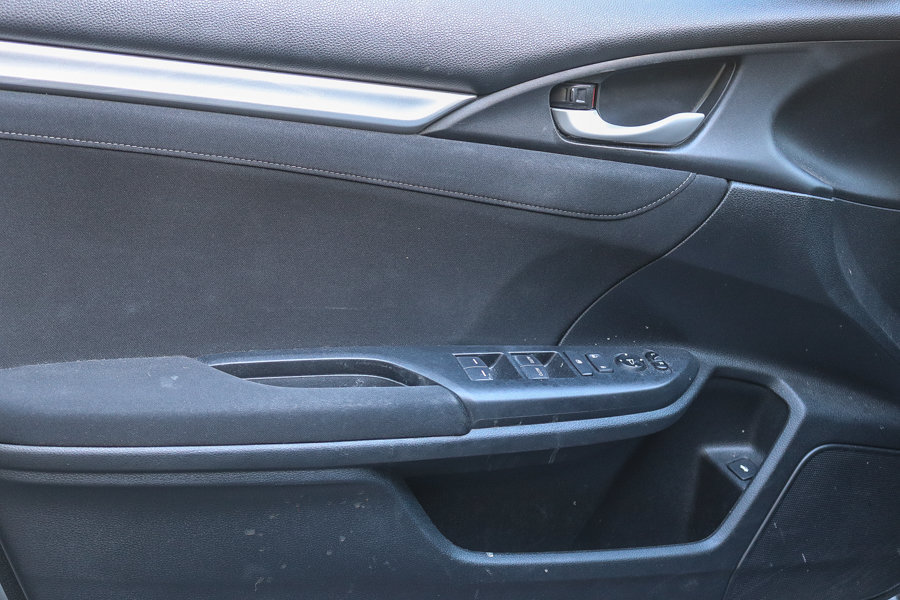 Used 2018 Honda Civic EX image 15