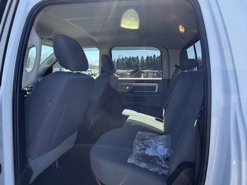 Used 2020 RAM 1500 Classic SLT w/ Trailer Tow Group image 11