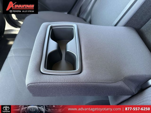 Certified 2022 Toyota RAV4 LE AWD/4WD image 16
