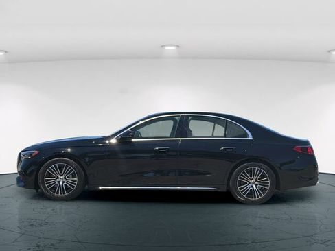 Used 2025 Mercedes-Benz E 350 Sedan w/ Multicontour Seating Package image 4