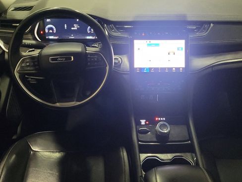 Used 2022 Jeep Grand Cherokee L Limited image 22