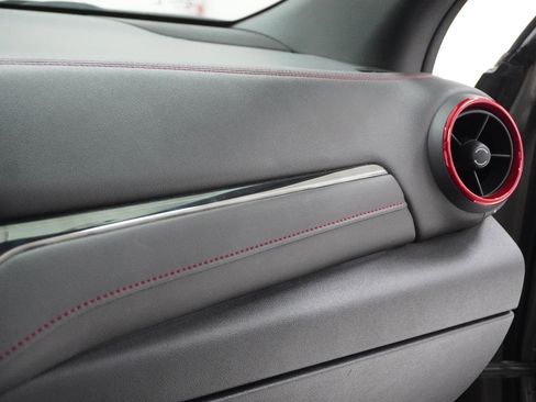 Used 2021 Chevrolet Blazer RS w/ Enhanced Convenience Package image 30