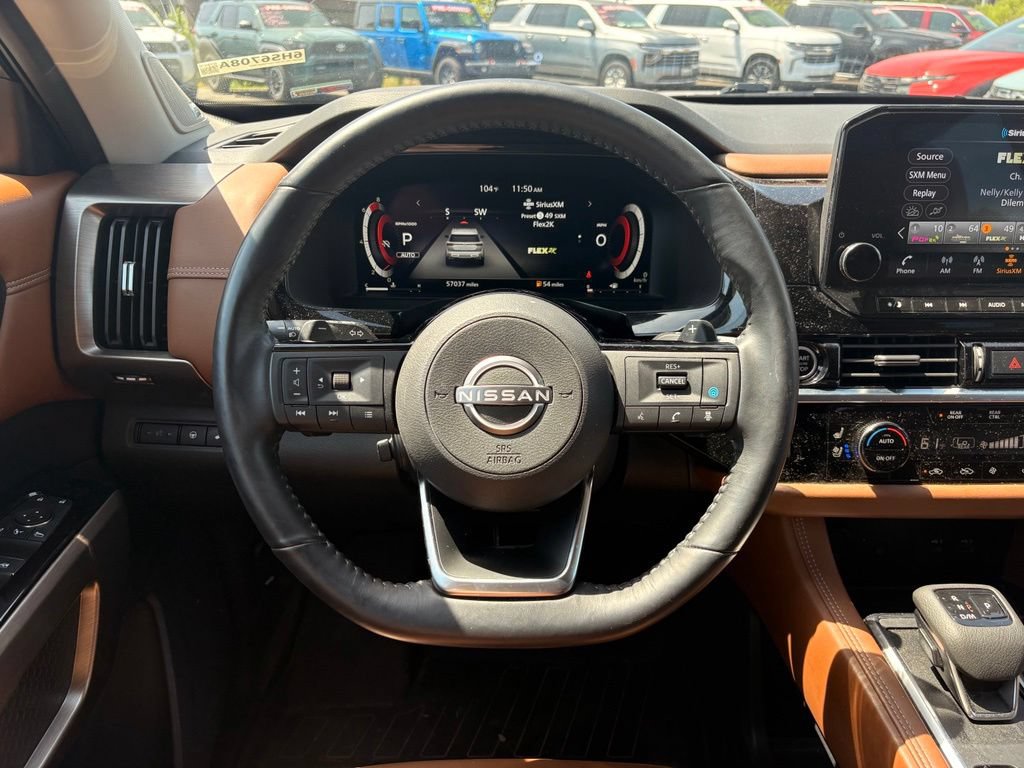 Used 2023 Nissan Pathfinder Platinum AWD/4WD image 14