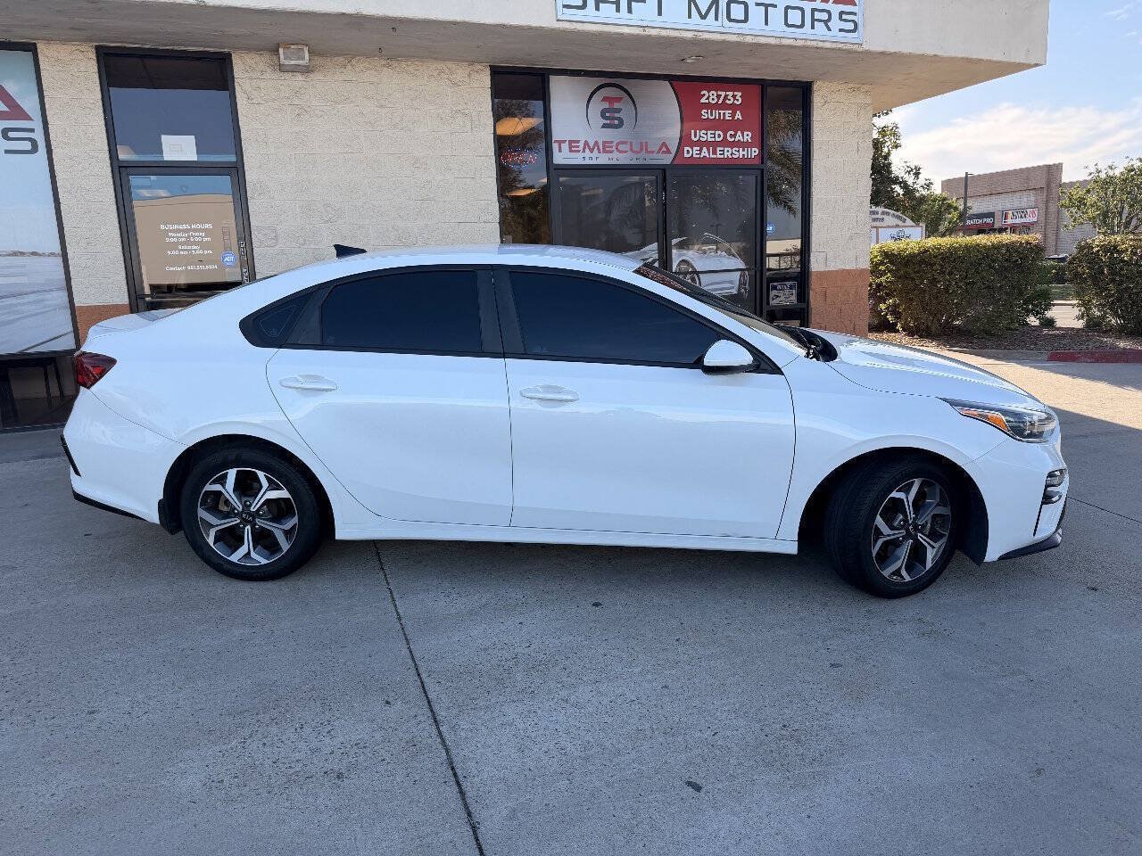 Used 2021 Kia Forte LXS FWD image 7