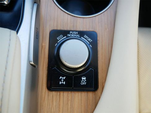 Used 2019 Lexus RX 350L 350L image 18