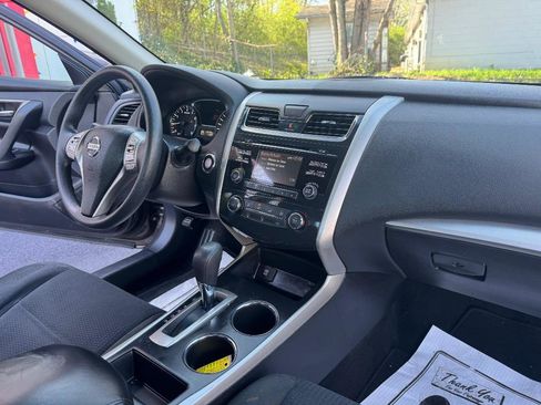 Used 2015 Nissan Altima 2.5 S w/ Power Driver Seat Package image 22