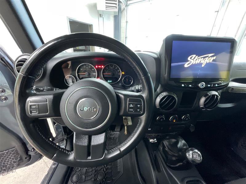 Used 2017 Jeep Wrangler Sport w/ Quick Order Package 23S AWD/4WD image 14