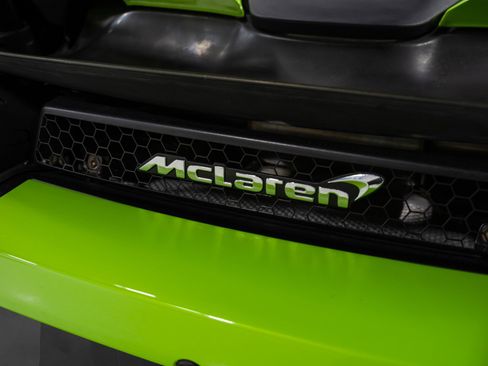 Used 2021 McLaren 720S Performance RWD image 40