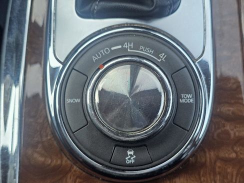 Used 2018 INFINITI QX80 Limited w/ All Season Package image 40