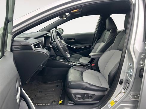 Used 2022 Toyota Corolla XSE image 15