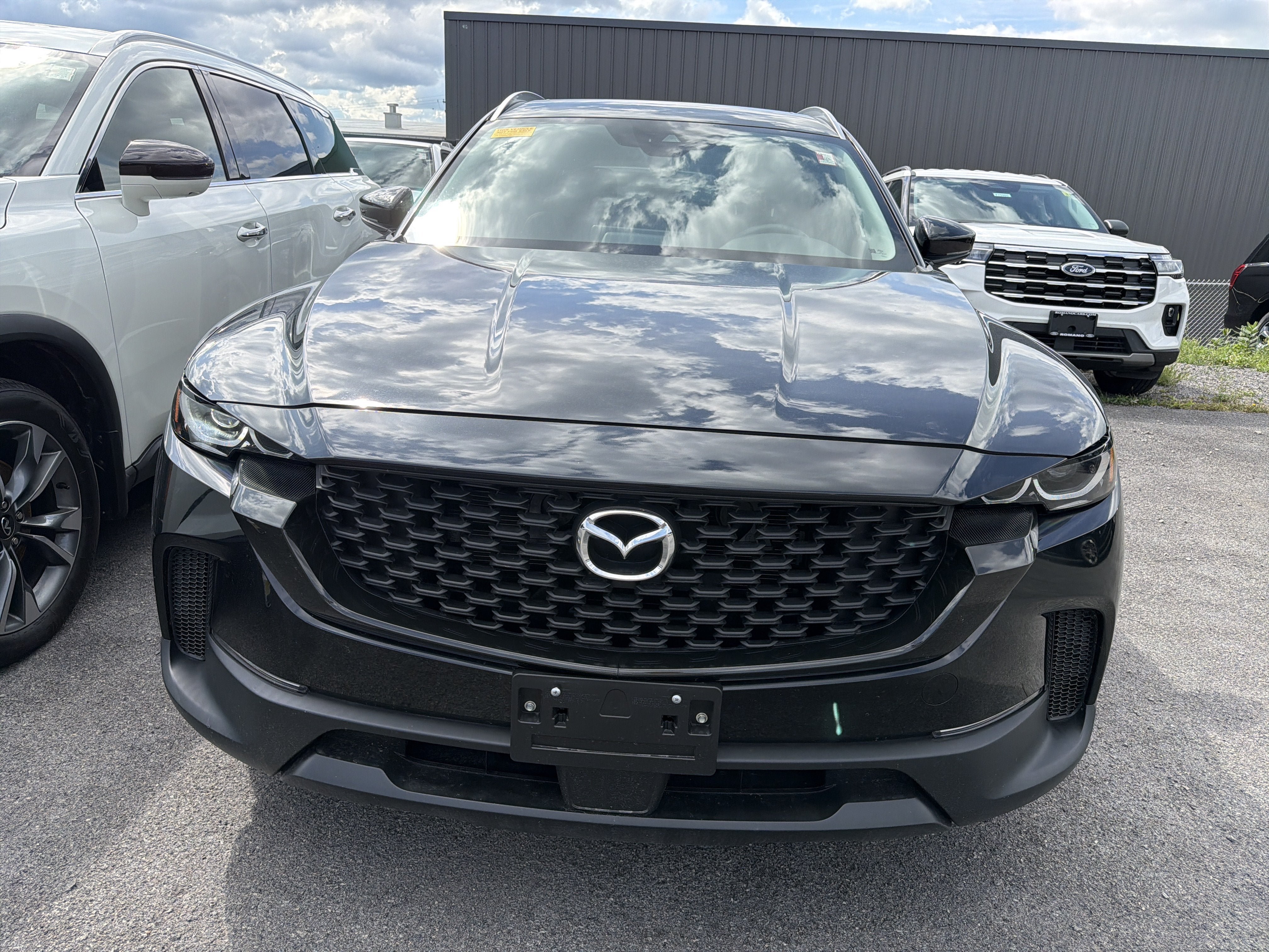 Used 2024 MAZDA CX-50 AWD 2.5 S w/ Cargo Package image 3