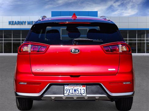 Used 2019 Kia Niro LX image 5