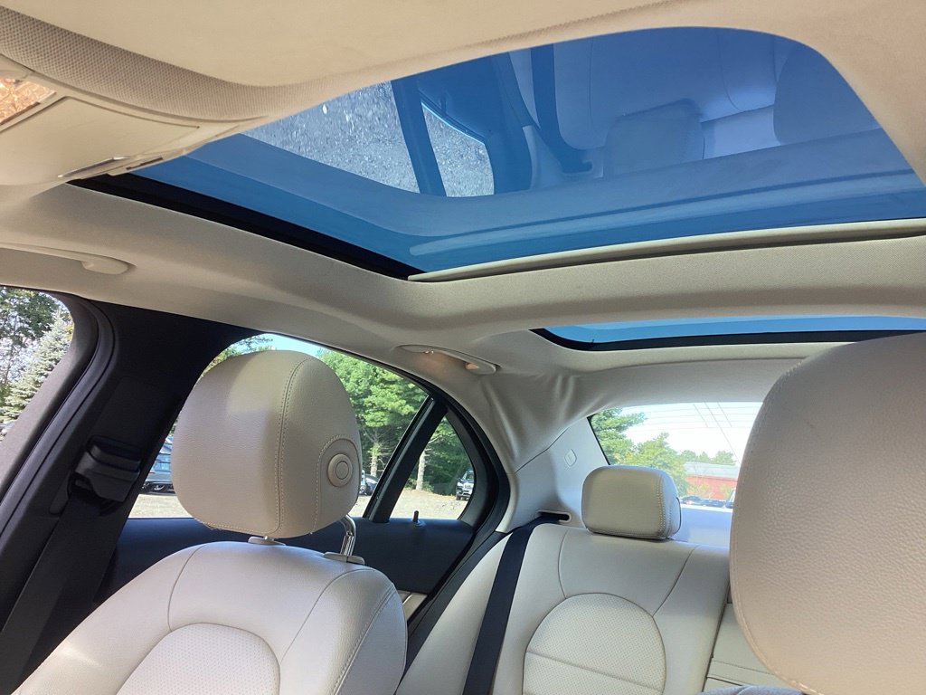 Used 2015 Mercedes-Benz C 300 4MATIC Sedan image 14