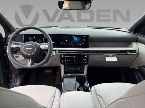 New 2026 Hyundai Tucson Limited FWD image 2