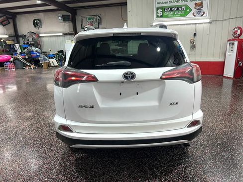 Used 2016 Toyota RAV4 XLE image 13