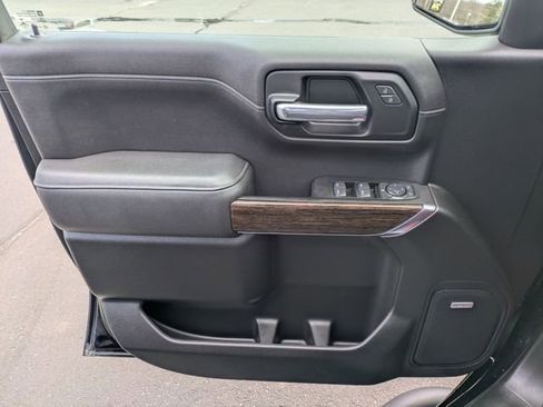 Used 2021 GMC Sierra 1500 Elevation image 11