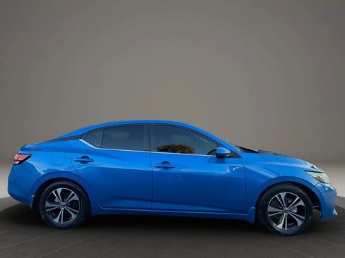 Used 2021 Nissan Sentra SV image 8
