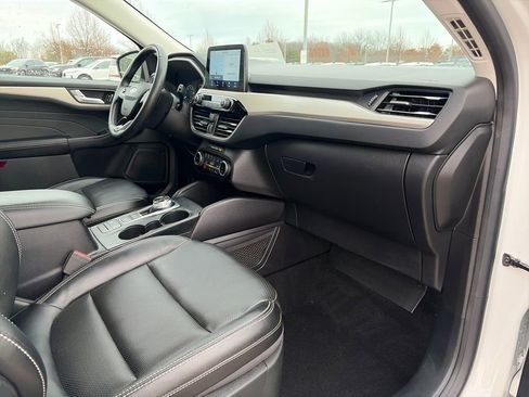 Used 2022 Ford Escape SEL image 14