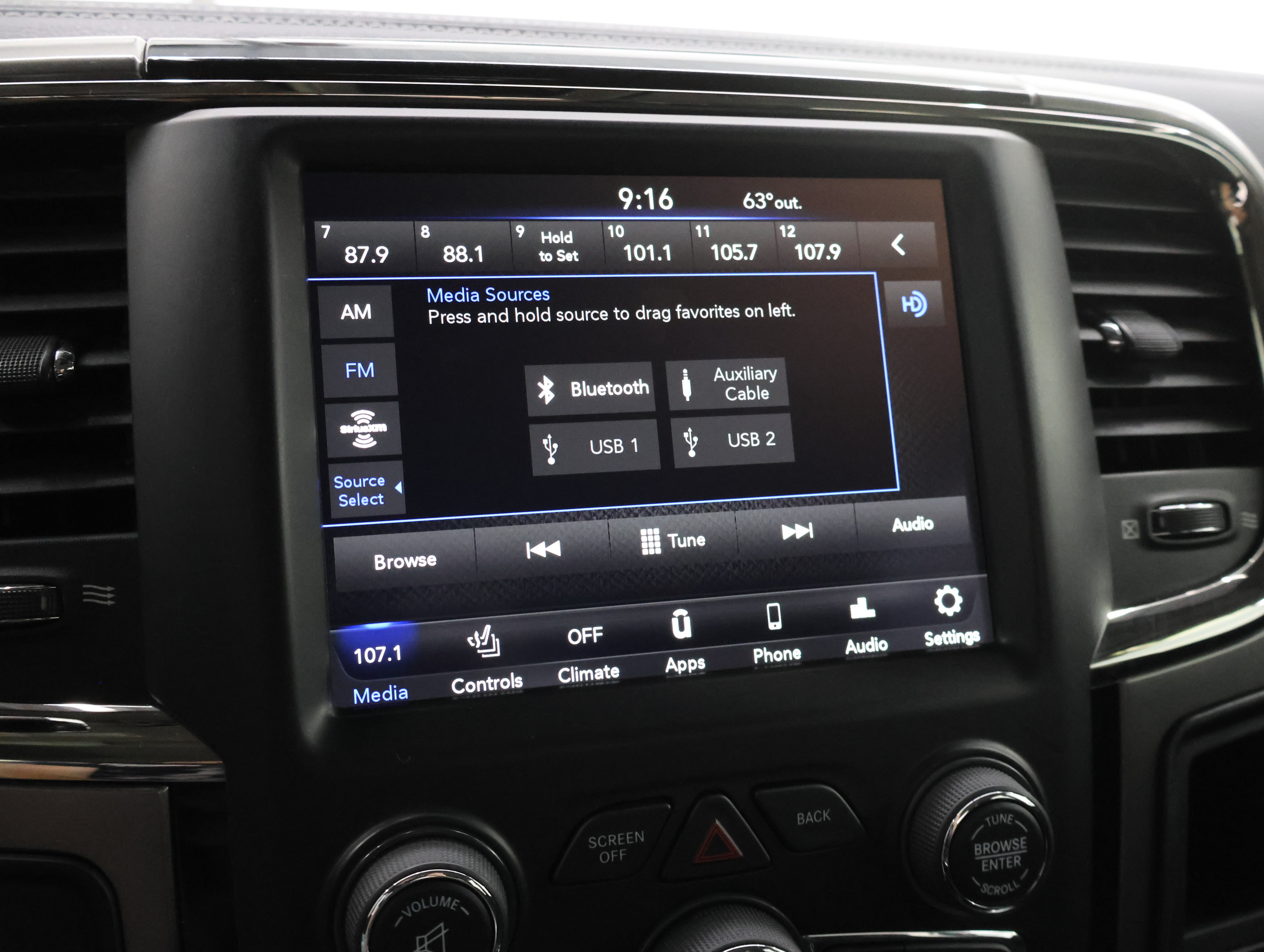 Used 2018 RAM 2500 Big Horn w/ Sport Appearance Group AWD/4WD image 47