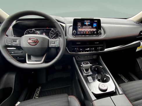 New 2026 Nissan Rogue Rock Creek image 6