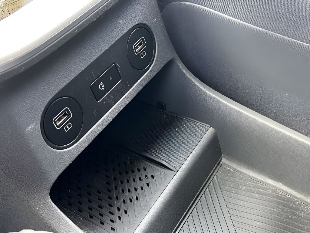 Certified 2024 Hyundai Ioniq 5 SEL AWD/4WD image 35