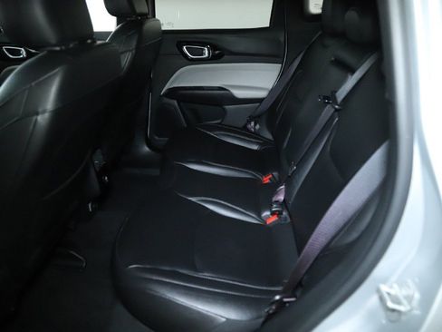 Used 2025 Jeep Compass Limited AWD/4WD image 14