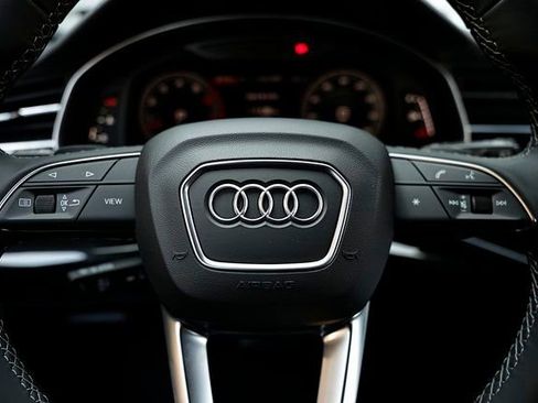 New 2026 Audi Q7 3.0T Premium Plus image 33