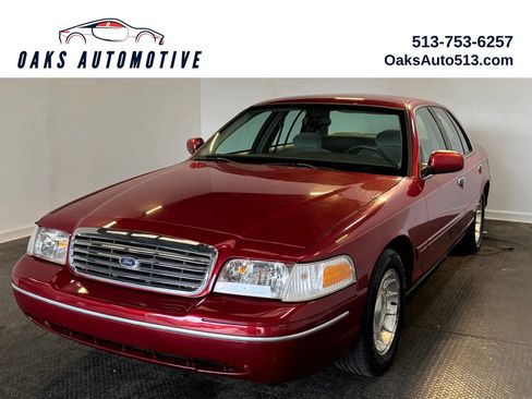 Used 1999 Ford Crown Victoria LX RWD image 1